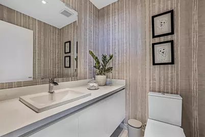 701 N Fort Lauderdale Beach Boulevard #406, Fort Lauderdale, FL 33304 - Photo 25