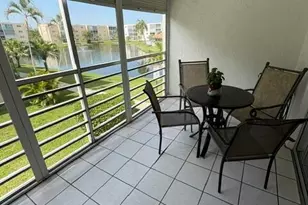 424 SE 10th St, Dania Beach, FL 33004 - Photo 13