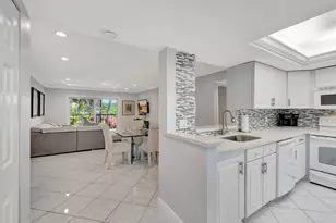 14823 Cumberland Dr, Delray Beach, FL 33446 - Photo 11
