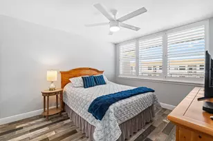 930 Dogwood Dr, Delray Beach, FL 33483 - Photo 25