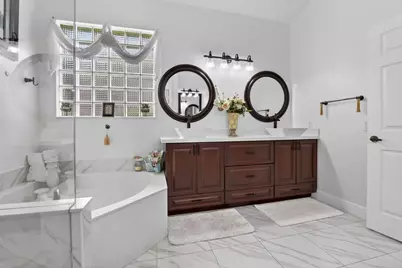 711 Heritage Way, Weston, FL 33326 - Photo 21