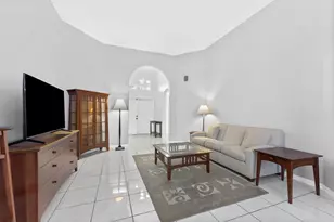 9108 SW 165th Pl, Miami, FL 33196 - Photo 5