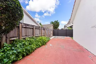 9108 SW 165th Pl, Miami, FL 33196 - Photo 25
