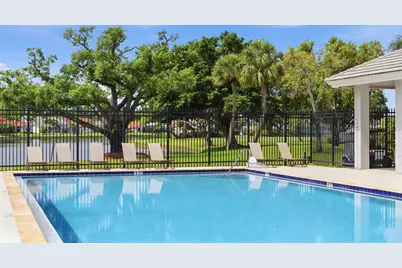 6581 Marissa Circle, Lake Worth, FL 33467 - Photo 3