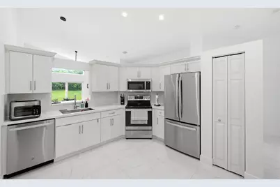 6581 Marissa Circle, Lake Worth, FL 33467 - Photo 15