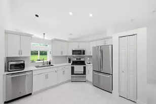 6581 Marissa Cir, Lake Worth, FL 33467 - Photo 15