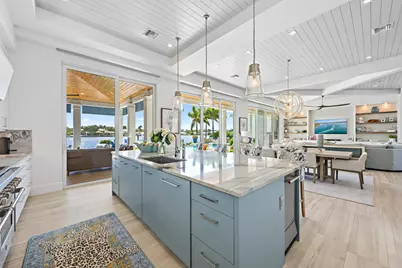 11730 Lake Shore Place, North Palm Beach, FL 33408 - Photo 17
