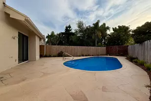 7657 Sierra Terrace W, Boca Raton, FL 33433 - Photo 5