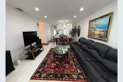 4706 NW 36th Street #605, Lauderdale Lakes, FL 33319 - Photo 1