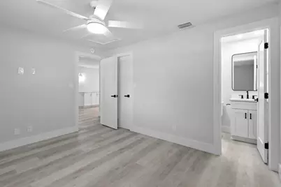 12091 Colony Avenue, Palm Beach Gardens, FL 33410 - Photo 19