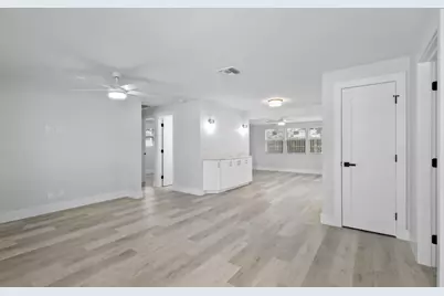 12091 Colony Avenue, Palm Beach Gardens, FL 33410 - Photo 15