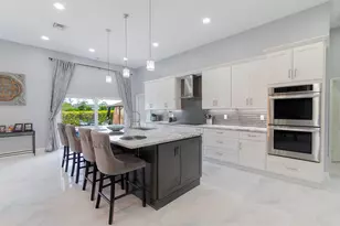 13621 Barberry Dr, Wellington, FL 33414 - Photo 3