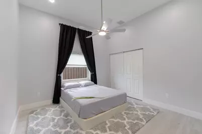 13621 Barberry Drive, Wellington, FL 33414 - Photo 19