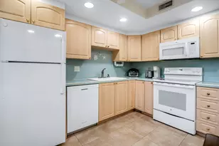 2871 N Ocean Blvd, Boca Raton, FL 33431 - Photo 7