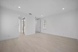 1029 Vintner Blvd, Palm Beach Gardens, FL 33410 - Photo 21