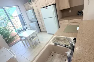 3312 SE Morningside Blvd, Port Saint Lucie, FL 34952 - Photo 13