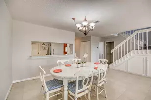 495 Prestwick Cir, Palm Beach Gardens, FL 33418 - Photo 5