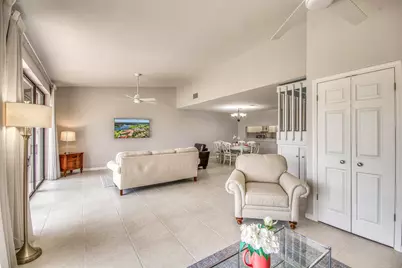 495 Prestwick Circle, Palm Beach Gardens, FL 33418 - Photo 17
