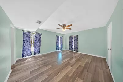 806 S 7th Street, Fort Pierce, FL 34950 - Photo 15