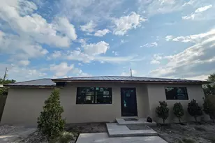 329 Laurie Rd, West Palm Beach, FL 33405 - Photo 3