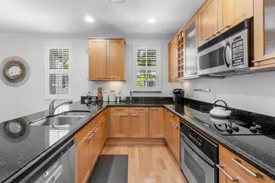 375 E Mallory Circle, Delray Beach, FL 33483 - Photo 9