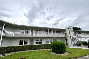 163 Somerset Crescent, West Palm Beach, FL 33417 - Photo 1