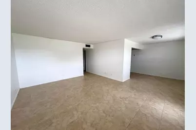 163 Somerset Crescent #H, West Palm Beach, FL 33417 - Photo 3
