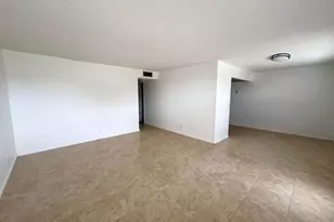 163 Somerset Crescent, West Palm Beach, FL 33417 - Photo 3