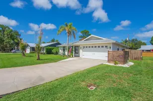 160 9th Ct, Vero Beach, FL 32962 - Photo 3