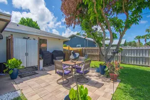 160 9th Ct, Vero Beach, FL 32962 - Photo 37