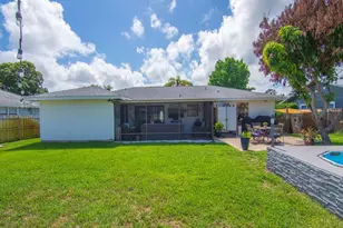 160 9th Ct, Vero Beach, FL 32962 - Photo 31