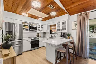 160 9th Ct, Vero Beach, FL 32962 - Photo 13