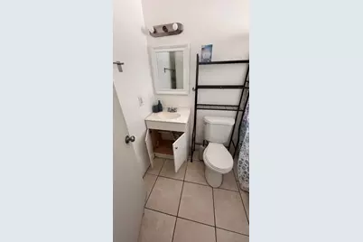 1132 NW 5th Court #3, Fort Lauderdale, FL 33311 - Photo 17