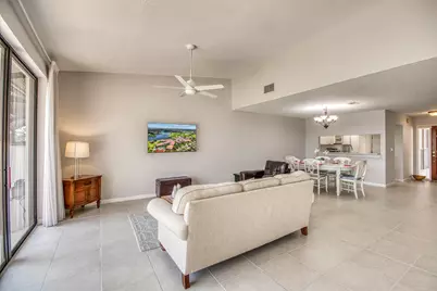 495 Prestwick Circle, Palm Beach Gardens, FL 33418 - Photo 11