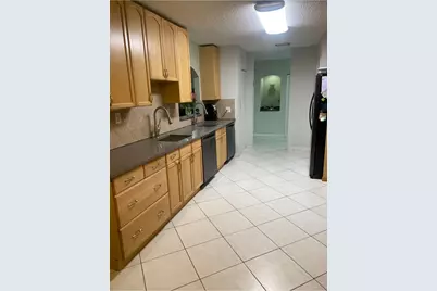 7833 San Marcos Place, Boca Raton, FL 33433 - Photo 3