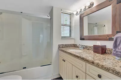 5901 Camino Del Sol #107, Boca Raton, FL 33433 - Photo 27