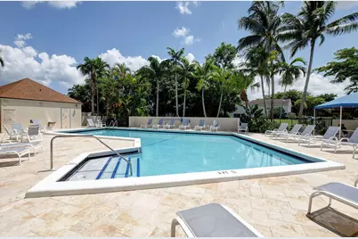 5901 Camino Del Sol #107, Boca Raton, FL 33433 - Photo 47