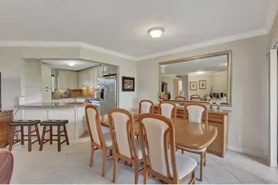 5901 Camino Del Sol #107, Boca Raton, FL 33433 - Photo 9