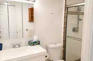 2841 Somerset Dr, Lauderdale Lakes, FL 33311 - Photo 7