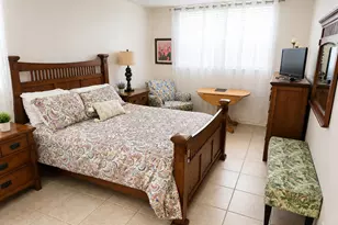 2841 Somerset Dr, Lauderdale Lakes, FL 33311 - Photo 5
