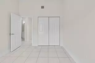 1688 NW 144th Way, Pembroke Pines, FL 33028 - Photo 15