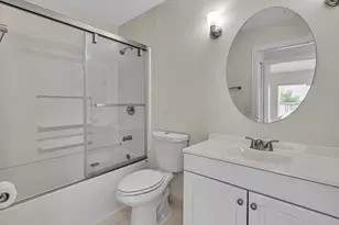 1688 NW 144th Way, Pembroke Pines, FL 33028 - Photo 17