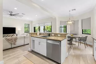 3555 Birague Dr, Wellington, FL 33449 - Photo 13