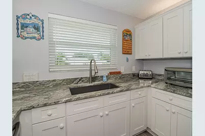 870 Lake Orchid Circle #204, Vero Beach, FL 32962 - Photo 7