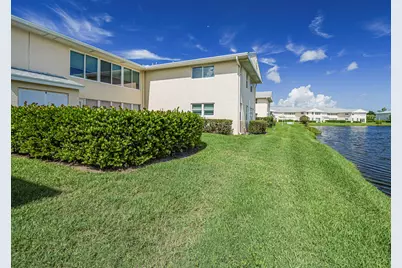 870 Lake Orchid Circle #204, Vero Beach, FL 32962 - Photo 25