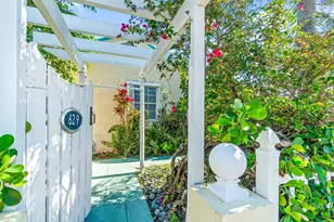 629 Selkirk St, West Palm Beach, FL 33405 - Photo 1