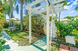 629 Selkirk St, West Palm Beach, FL 33405 - Photo 21