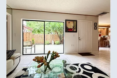 501 5th Lane, Greenacres, FL 33463 - Photo 9