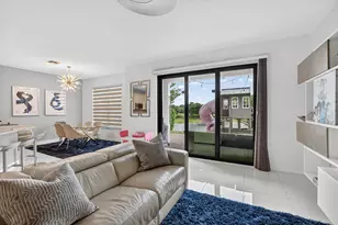 10106 Akenside Dr, Boca Raton, FL 33428 - Photo 9