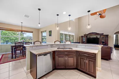 112 Ibisca Terrace, Royal Palm Beach, FL 33411 - Photo 11